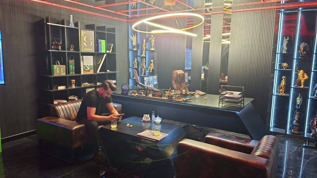 Antalya modern salon dekorasyonu ve iç mimari tasarım - Burak Koncuk